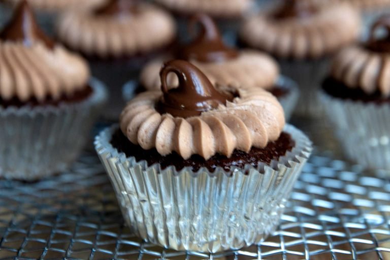 Nutella Cupcakes with Nutella Frosting