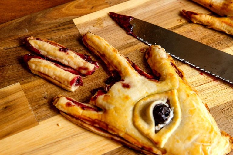 Hand Pies with Eye Center